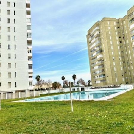 Appartamento Gatu Valdeplaya 1ª Linea Playa Piscina Parking 3 Dormit 2 Banos, Solo Familias O Grupos Mayores De 25 Anos El Puerto de Santa María Esterno foto